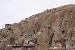 Kandovan: Ένα χωριό σκαλισμένο στους βράχους