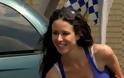 VIDEO: Φάρσα με σέξι πλύσιμο αυτοκινήτου!