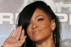 Διάσημοι celebrities που έκαναν χόρτο! (pics)