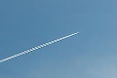 Αναγνώστρια αναφέρει Αεροψεκασμοί πάνω από την Αχαΐα