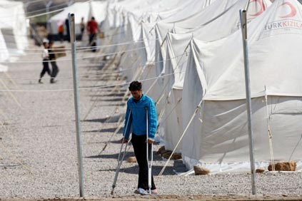 Ανοιχτά τα τουρκικά σύνορα για τους Σύρους πρόσφυγες «Μια νέα εποχή θ΄αρχίσει αργά ή γρήγορα στη Συρία», δήλωσε ο Ερντογάν. - Φωτογραφία 1