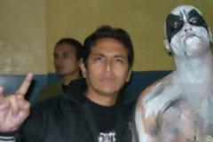 O ακραίος ροκ σταρ Kaiadas της Χρυσής Αυγής μπαίνει στην Βουλή [εικόνες+βίντεο]