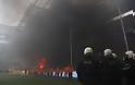 «Έκαψαν» το γήπεδο τους οι οπαδοί της Κολωνίας (pics+vid) - Φωτογραφία 2