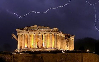 Επαναφέρουν σενάρια εξόδου της Ελλάδας από το ευρώ - Φωτογραφία 1