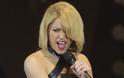 Η Shakira ετοιμάζει καυτή συνεργασία