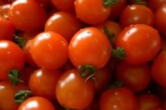 Πέντε φρούτα και λαχανικά με… δηλητήριο!