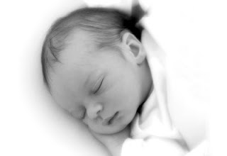 Η γέννηση - Η πρώτη μέρα - Το θαύμα! - Φωτογραφία 1