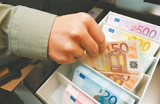 Δαπάνες 100 δισ. ευρώ με έσοδα 84,7 δισ. ευρώ προβλέπονται για το 2012 - Φωτογραφία 1