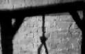Αλβανός κρατούμενος αυτοκτόνησε μέσα στο κελί του!