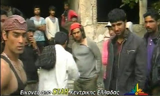 Σοκ από τις τρώγλες των λαθρομεταναστών στη Θήβα...Έχουν καταλάβει εγκαταλελλειμένα κτίρια.(Βίντεο) - Φωτογραφία 1