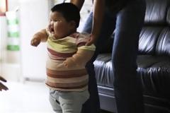 Σε ηλικία δεκαοκτώ μηνών ζυγίζει είκοσι κιλά!