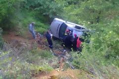 Σε χαντάκι 5 μέτρων στην Ε.Ο. Θερμοπυλών-Ιτέας κατέληξε Ι.Χ.