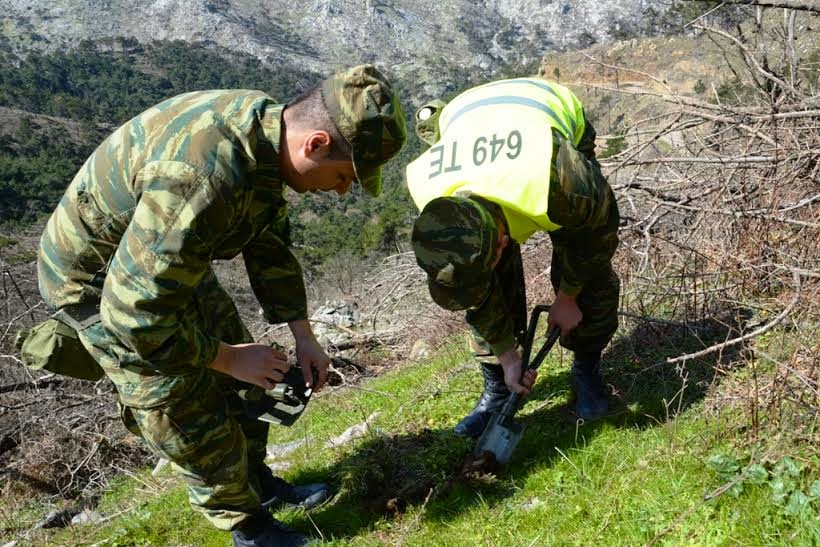 Συμμετοχή στελεχών της 79 ΑΔΤΕ σε Δεντροφύτευση στη Σάμο - Φωτογραφία 2