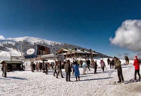 Το χιονοδρομικό κέντρο Καλαβρύτων κλείνει μέχρι τις 3 Απριλίου - Φωτογραφία 1