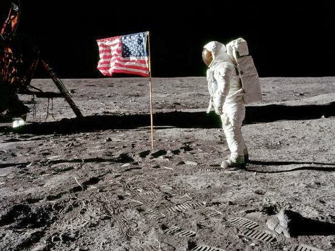 10 λόγοι για να μην πιστέψουμε ότι ο άνθρωπος πήγε στο φεγγάρι - Φωτογραφία 1