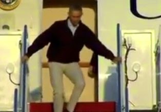 Θα γελούσε ο κάθε πικραμένος - Η άτυχη στιγμή του Ομπάμα που προκάλεσε ταραχή (σε μερικούς)! [video] - Φωτογραφία 1