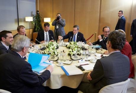 Τι μισθό παίρνει ο Αλέξης Τσίπρας και οι άλλοι Ευρωπαίοι ηγέτες - Φωτογραφία 1