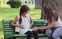 Μία γυναίκα βλέπει αυτή την 11χρονη έγκυο στο πάρκο... [video]