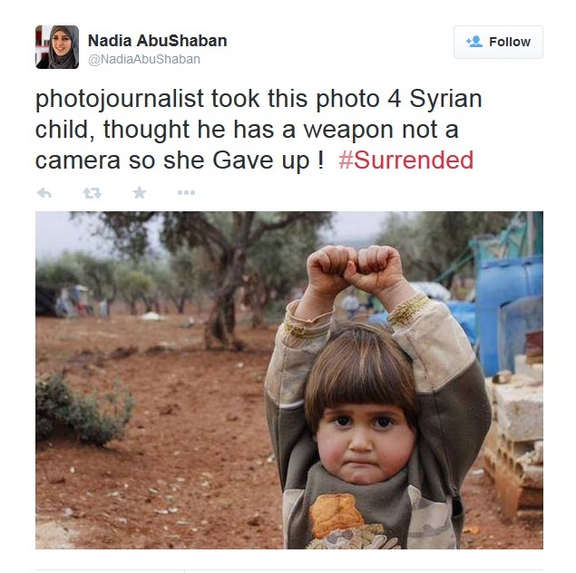 Η πραγματική ιστορία του κοριτσιού από τη Συρία που έσπασε την καρδιά του ίντερνετ - Φωτογραφία 2