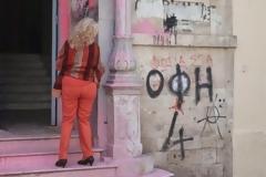 Τα δικαστήρια έγιναν… ροζ – Άγνωστοι βανδάλισαν το Μέγαρο [photos]
