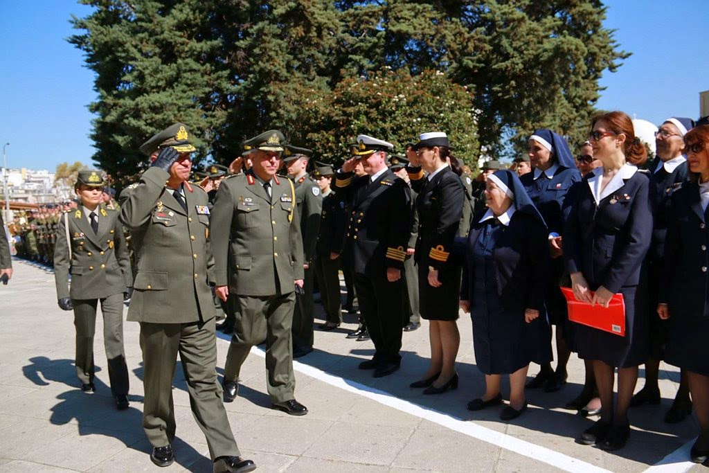 ΠΑΡΟΥΣΙΑ ΑΡΧΗΓΟΥ ΓΕΕΘΑ ΣΤΟ ΕΤΗΣΙΟ ΜΝΗΜΟΣΥΝΟ ΠΕΣΟΝΤΩΝ ΥΓΕΙΟΝΟΜΙΚΟΥ ΣΩΜΑΤΟΣ - Φωτογραφία 3