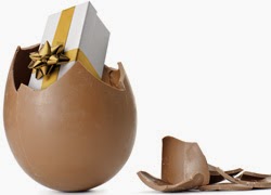 Λαμπάδα, σοκολατένιο αυγό και τσουρέκι: Τι συμβολίζουν τα δώρα του Πάσχα; - Φωτογραφία 1