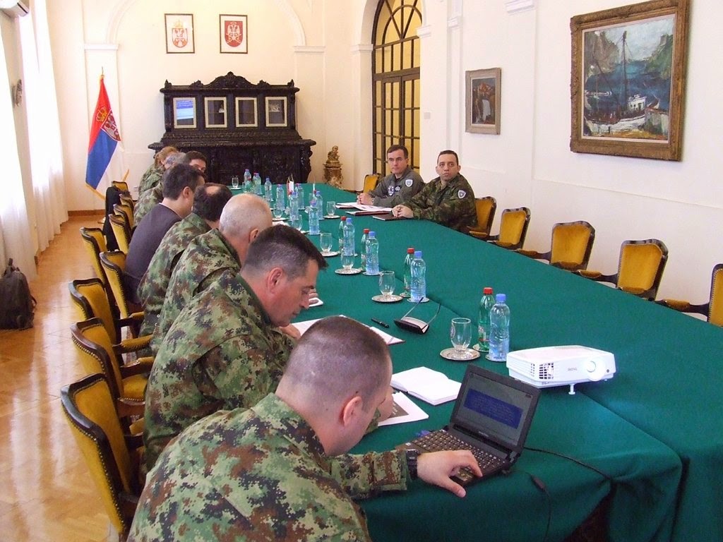 Έλληνες αξιολογητές σε επιθεώρησης Ταξιαρχίας στη Σερβία - Φωτογραφία 2