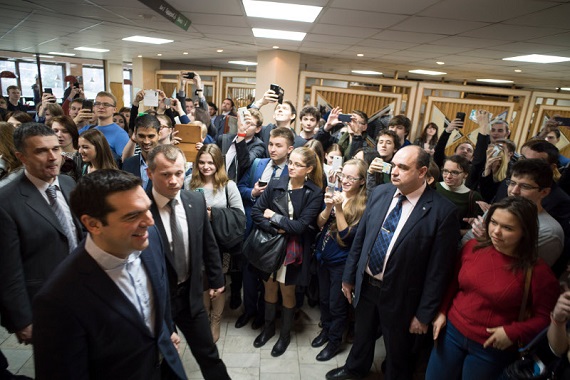 ΑΛ. ΤΣΙΠΡΑΣ: Η ΡΩΣΙΑ ΔΕΝ ΕΙΝΑΙ ΕΥΚΑΙΡΙΑΚΗ ΑΛΛΑ ΣΤΡΑΤΗΓΙΚΗ ΕΠΙΛΟΓΗ ΓΙΑ ΤΗΝ ΕΛΛΑΔΑ - Φωτογραφία 3