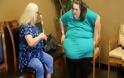 Η μητέρα μου με κατέστρεψε - Η ΣΠΑΡΑΚΤΙΚΗ εξομολόγηση μίας υπέρβαρης που ζυγίζει 274 κιλά!