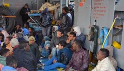 Μετανάστες της Γαύδου: Μας πέταξαν στα βράχια - Φωτογραφία 1