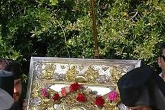 6304 - Δευτέρα του Πάσχα στο Άγιο Όρος. Η λιτάνευση της Εφέστιας Εικόνας της Παναγίας ΑΞΙΟΝ ΕΣΤΙ και η γιορτή των Κελλιωτών