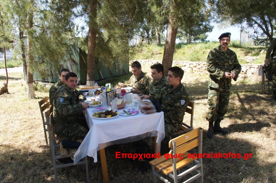 Πάσχα με τους στρατιώτες μας στη V Μεραρχία Κρητών και την 1η ΜΑΛ - Φωτογραφία 8