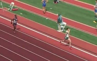 ΑΠΙΣΤΕΥΤΟ: Δείτε τι έπαθε ο αθλητής λίγα μόλις μέτρα πριν τον τερματισμό... [video] - Φωτογραφία 1