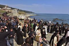 6312 - Η ιερά λιτάνευση της θαυματουργού εικόνος της Παναγίας της Πορταϊτίσσης στην Ιερά Μονή των Ιβήρων, την Τρίτη της Δικαινησίμου