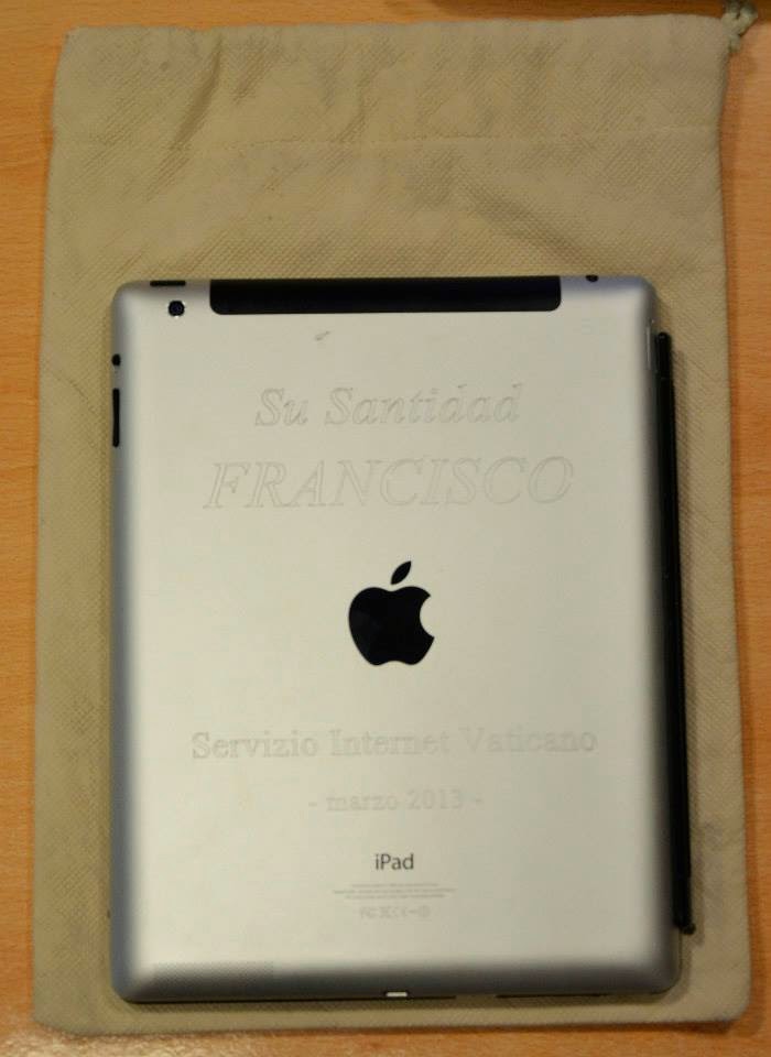 Πουλήθηκε το iPad του πάπα για 30.500 δολάρια - Φωτογραφία 4