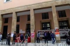 ΤΩΡΑ: Αστυνομικοί και κλούβες στις εισόδους Νομικής - ΑΣΟΕΕ - Πολυτεχνείου [photos]