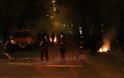 Ακόμα μια νύχτα τρόμου στην Αθήνα - Έκαψαν τα πάντα στο πέρασμά τους οι αντιεξουσιαστές! [photos] - Φωτογραφία 9