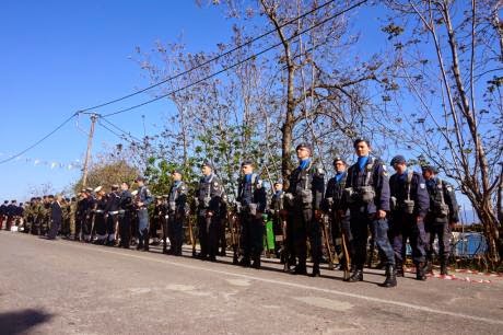 Αίγιο: Πλήθος προσκυνητών στην Παναγία την Τρυπητή - Δείτε φωτο - Φωτογραφία 3