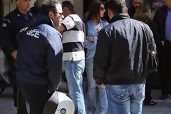 Ξέσπασε η χήρα Προβιδάκη στα δικαστήρια για το φονικό στο Αντισκάρι
