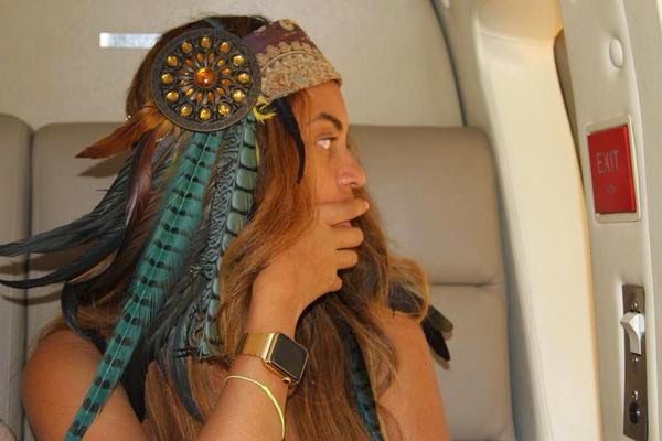 Η Beyonce καμαρώνει με το καινούργιο της Apple Watch - Φωτογραφία 1