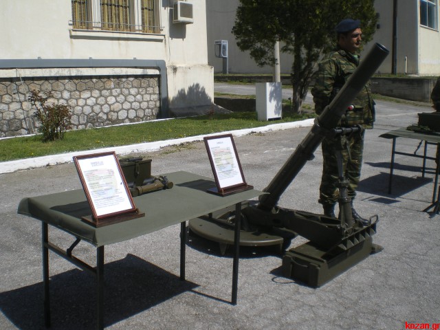 Έκθεση οπλικών συστημάτων στο στρατόπεδο «Μακεδονομάχων» στην Κοζάνη - Φωτογραφία 2