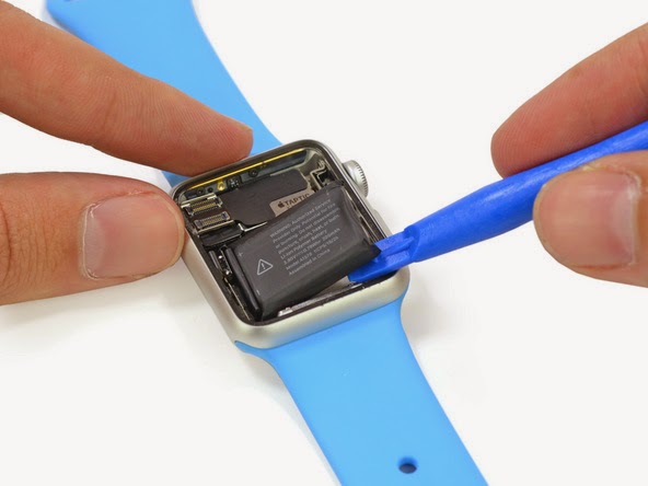 Το Apple Watch κάτω από το νυστέρι του iFixit - Φωτογραφία 11