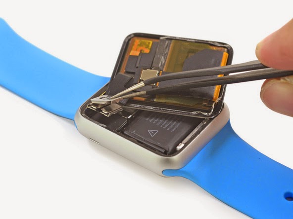 Το Apple Watch κάτω από το νυστέρι του iFixit - Φωτογραφία 9