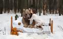 Ρωσίδες ποζάρουν με… αρκούδες - Φωτογραφία 3