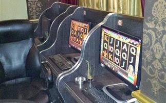 Χειροπέδες για παράνομα τυχερά παιχνίδια στην Αριδαία - Φωτογραφία 1