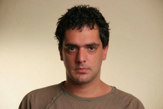 Ο δημοσιογράφος Τάσος Θεοδωρόπουλος ταράζει τα νερά για τη ζωή χωρίς  HIV - Φωτογραφία 1