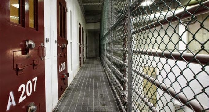Ελ Σαλβαδόρ: 400 μέλη συμμοριών μετάγονται εσπευσμένα σε φυλακή υψίστης ασφαλείας - Φωτογραφία 1