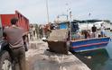 Πρέβεζα: Μπουκάλια, λάστιχα, κάδος και… πινακίδες στο Λιμάνι - Φωτογραφία 16