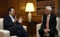 Απειλεί με παραίτηση ο Προκόπης Παυλόπουλος - Tι θα κάνει ο Τσίπρας;