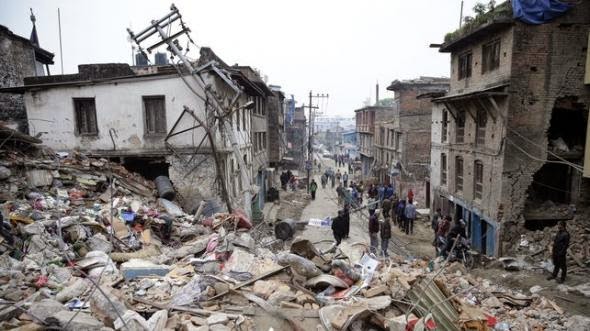 Τραγωδία χωρίς τέλος στο Νεπάλ - Περισσότεροι από 4.000 οι νεκροί - Φωτογραφία 1